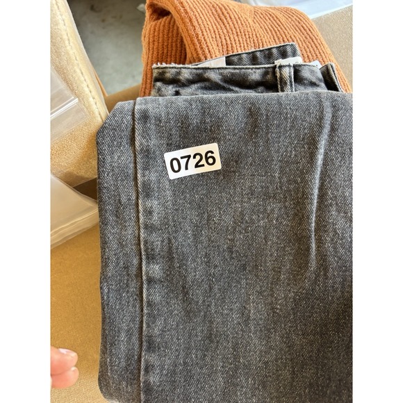 Pacsun Puddle‎ Wide Leg High Rise Jeans Black Washed Raw Hem Size 23 - Picture 11 of 11